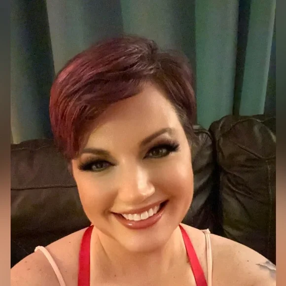 🩵 TiffaniLuxe is LIVE - come on in! 🩵 - Picture 4 of 7